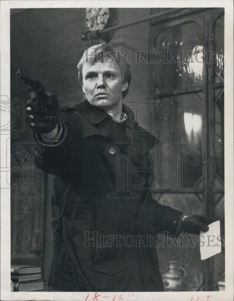 1979 Press Photo Jon Voight in &quot;The Odessa File&quot; - Historic Images