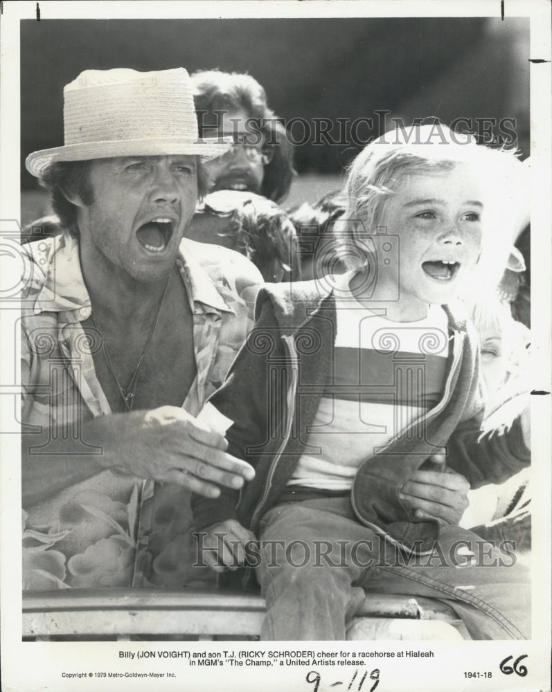 1979 Press Photo Jon Voight Actor Ricky Schroder Champ Film Movie Scene - Historic Images