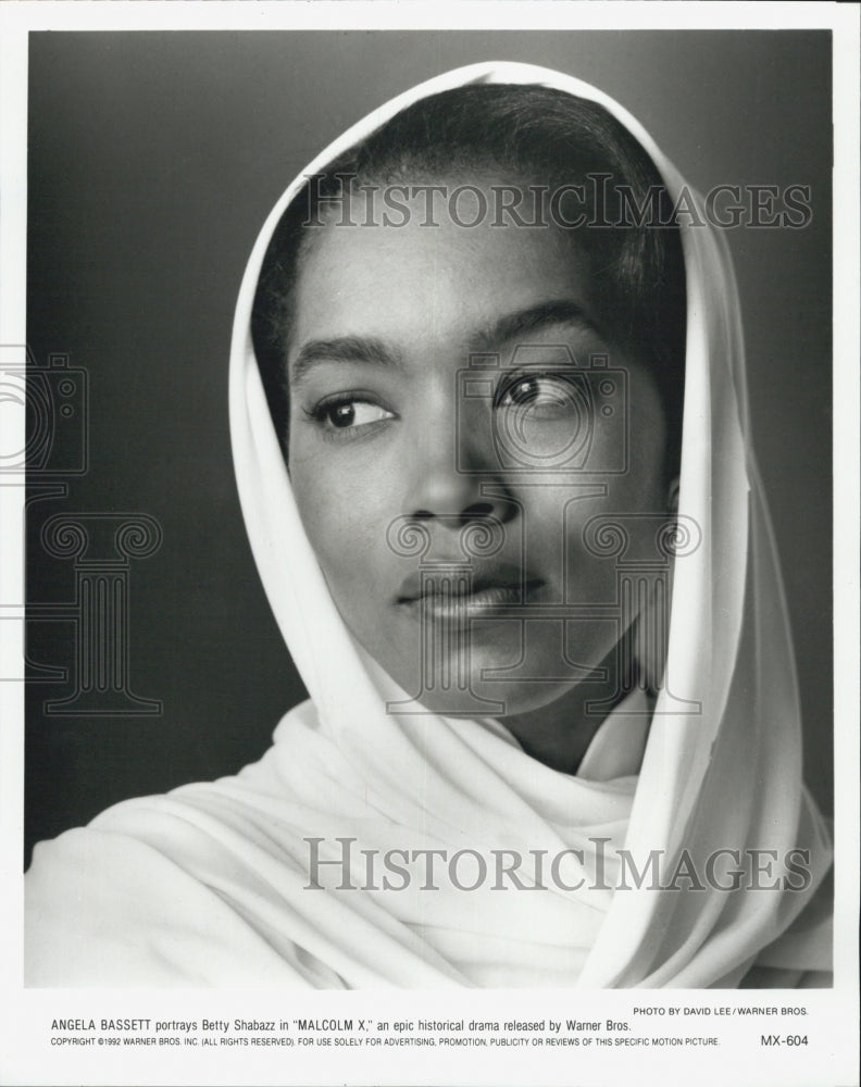 1992 Press Photo Angele Bassett American Actress and Comdeian star in Malcolm X - Historic Images