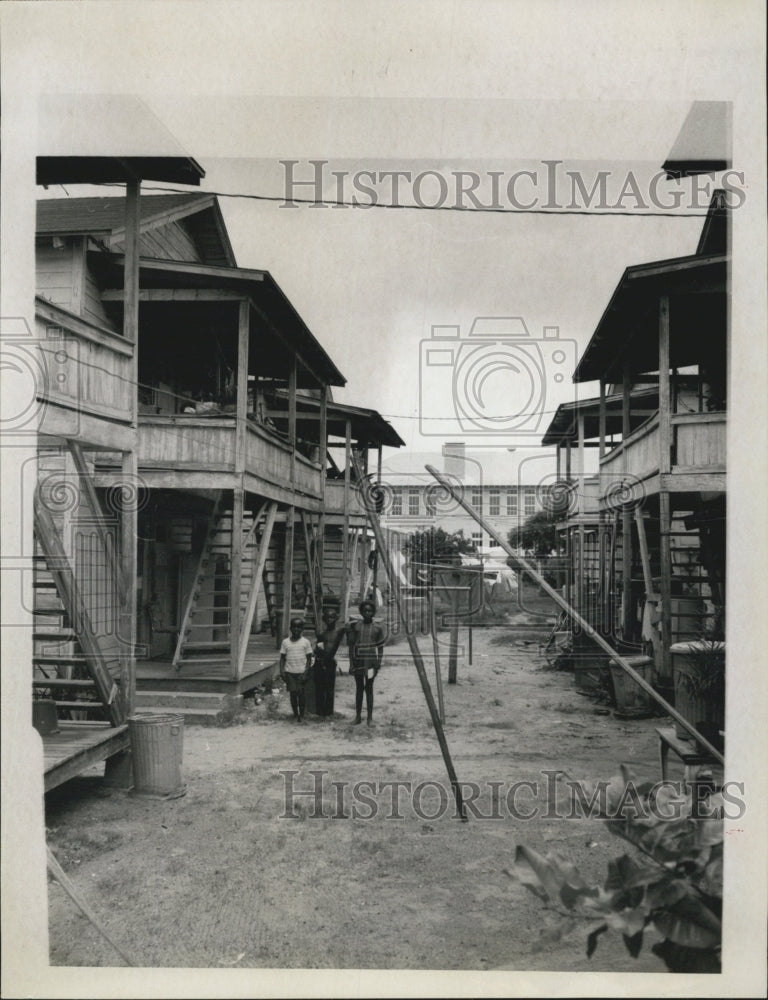 1970 Press Photo slum apartments Clearwater Greenwood ghetto - Historic Images