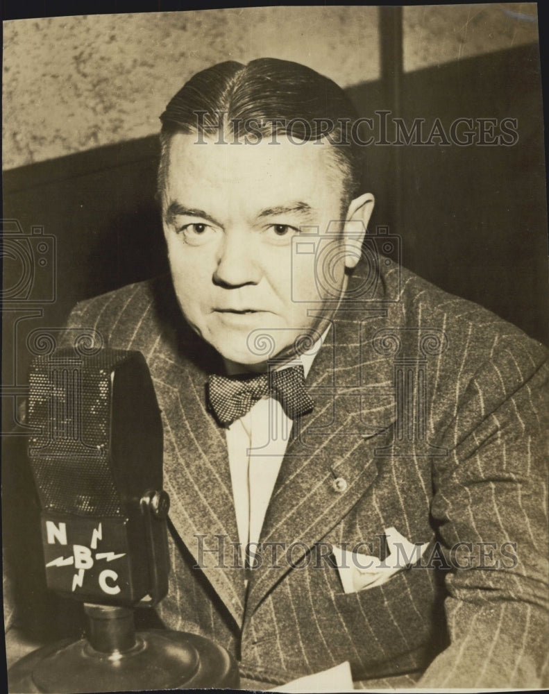 1946 Press Photo Tyrrell Krum NBC program Veterans' Advisor - RSG74681 - Historic Images