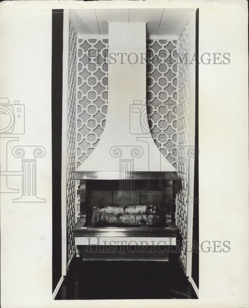 Press Photo Fireplace. - Historic Images