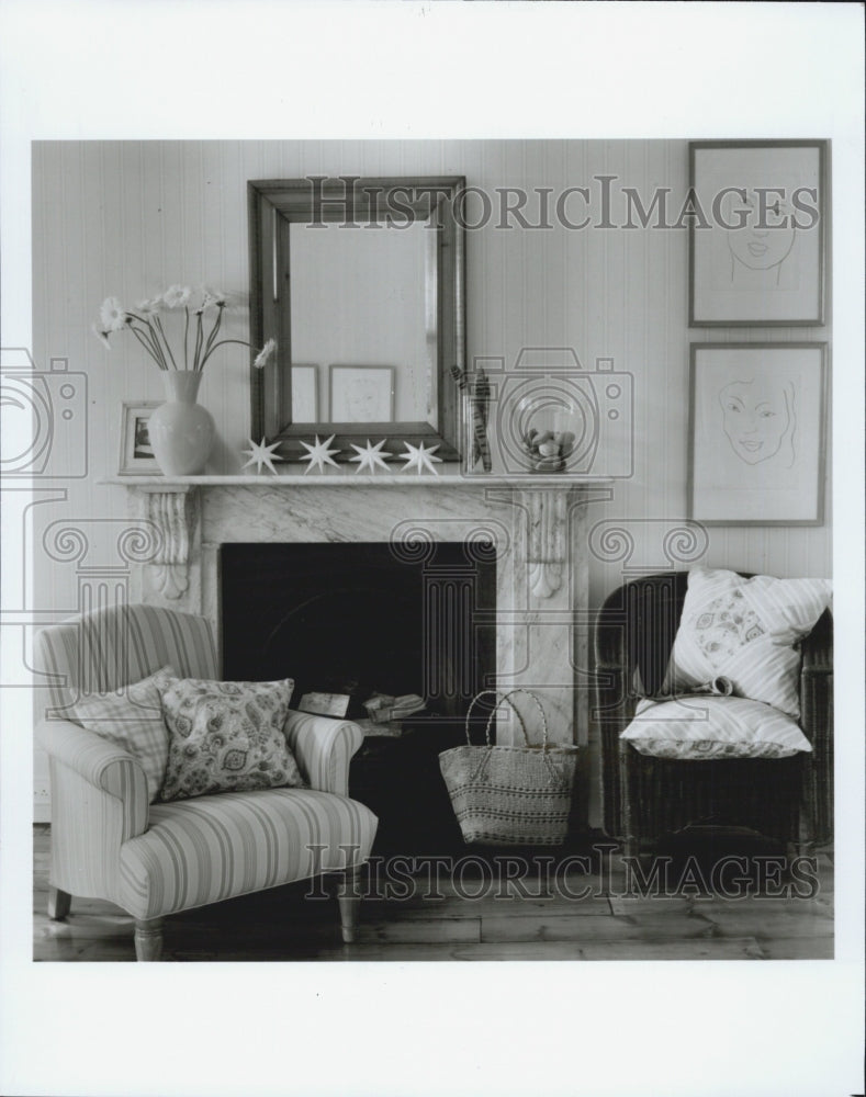 1993 Press Photo Fireplace. - Historic Images