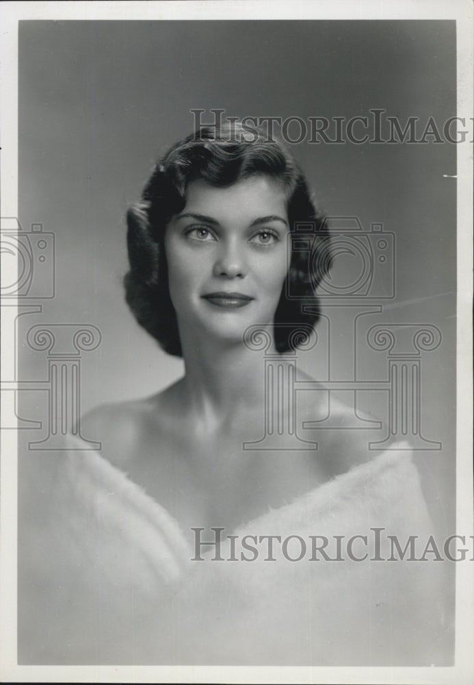 NONE Press Photo Shirley Rakes - Historic Images