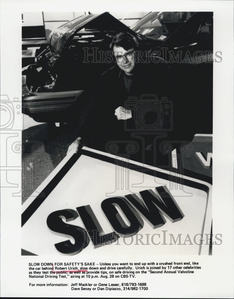 Press Photo Robert Urich the m in the picture. - Historic Images