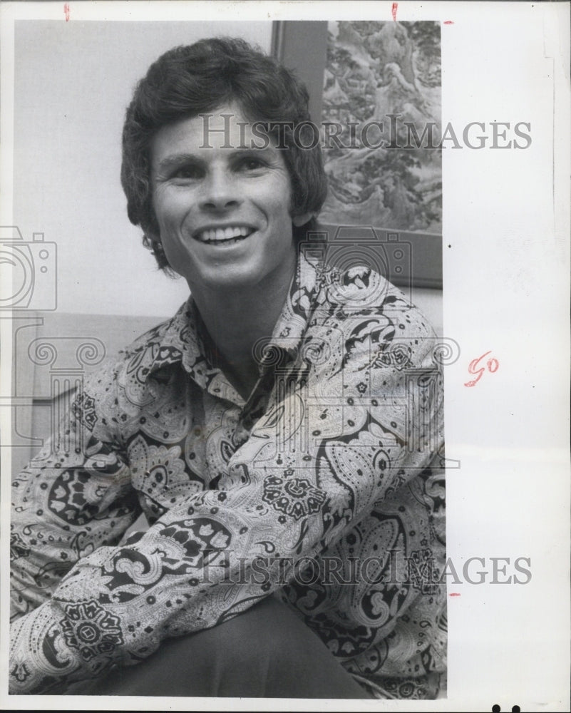 1969 Zooey Hall - Historic Images