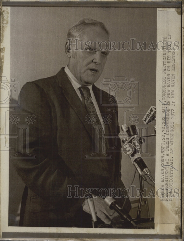 1972 Press Photo Gus Hall - Historic Images