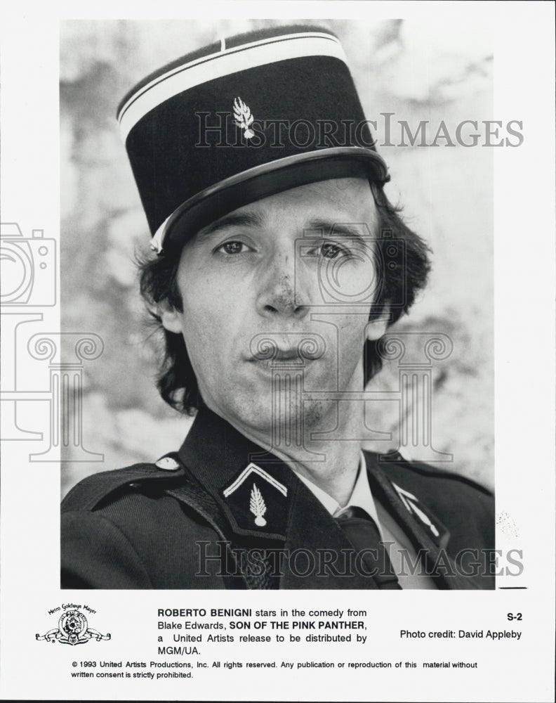 1993 Press Photo Actor Roberto Benigni in Son of the Pink Panther - Historic Images