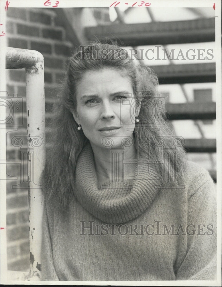 1985 Press Photo CBS-TV &quot;Murder: By Reason Of Insanity&quot; starring Candice Bergen - Historic Images