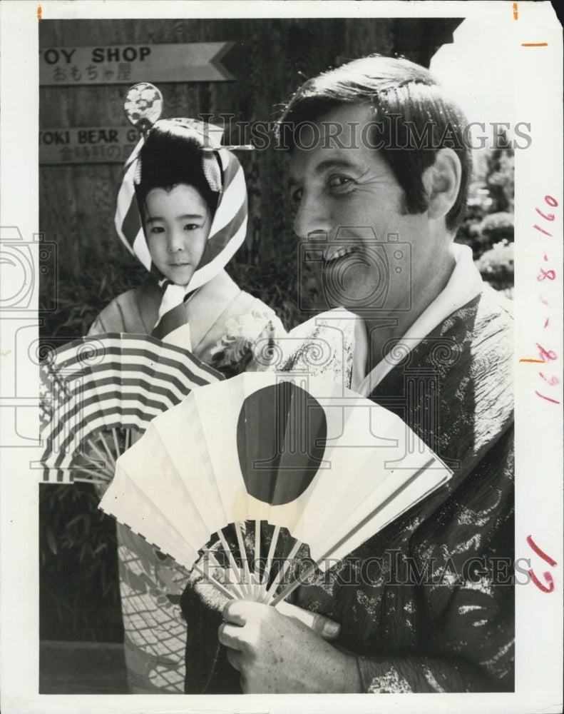 Press Photo Monty Hall in California TV Special "Smokin' Stokin' Fire Brigade" - Historic Images