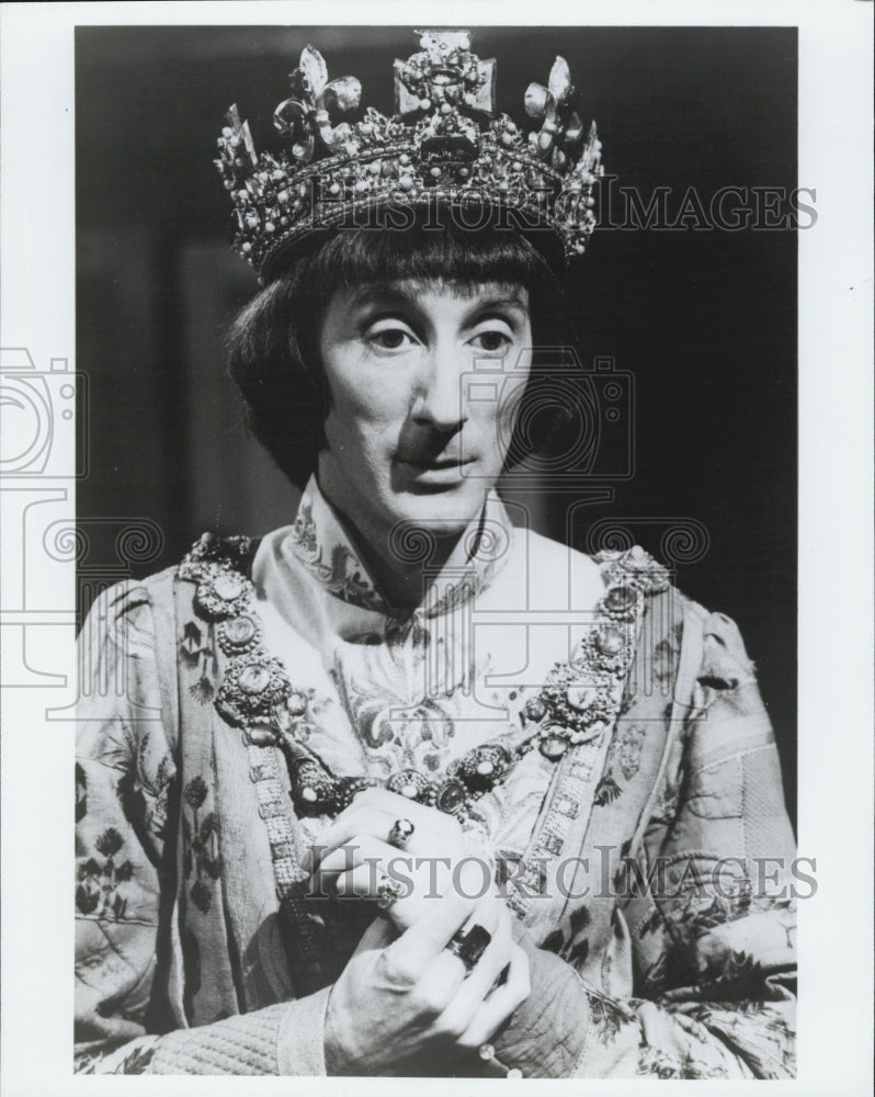 1983 Press Photo Peter Benson Shakespearian Actor - Historic Images