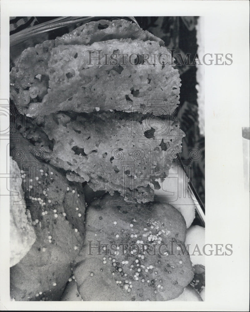 1976 Press Photo Pictured are cookies. - RSG76729 - Historic Images