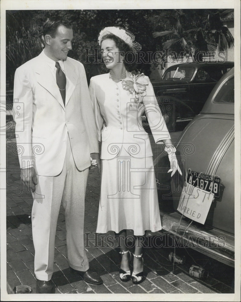 Press Photo Harold Hickson and his wife - Historic Images