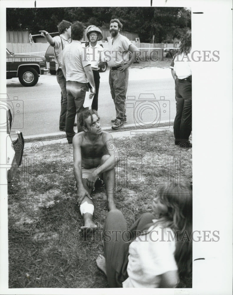 1991 Press Photo Floyd Shaffer suffers chemical burn on legs - Historic Images