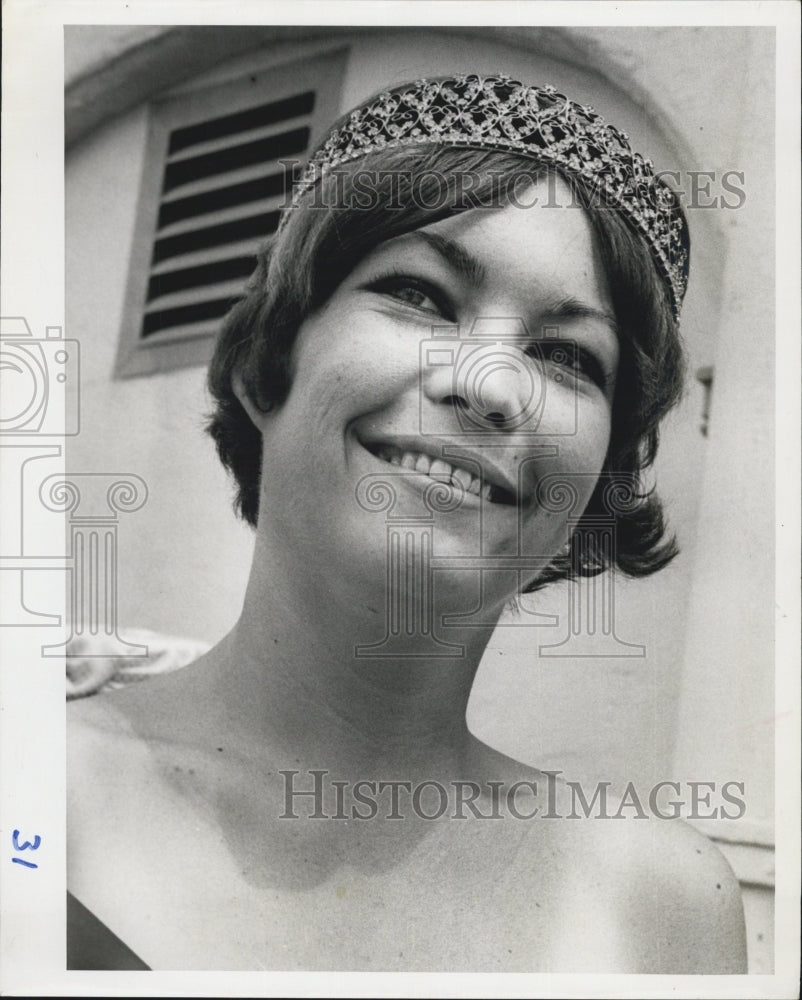 1964 Pat Sweeney, Miss Funtime 1964 - Historic Images