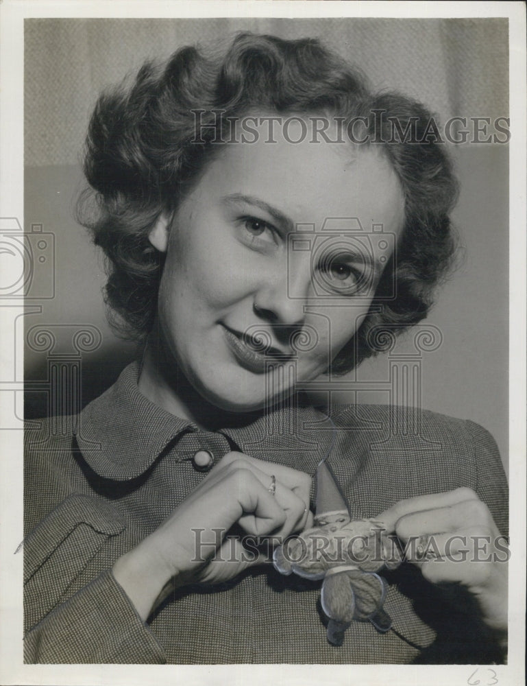 Press Photo Mrs. Barbara Sweesy - Historic Images