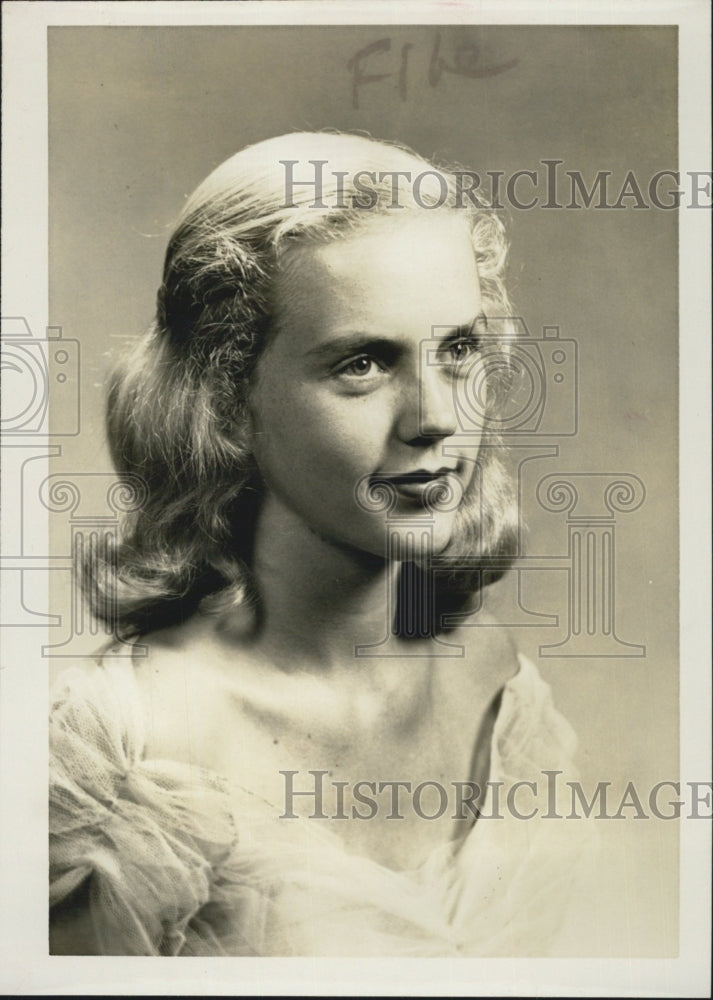 Press Photo Tangerine Queen contestant Ann Stolz - Historic Images