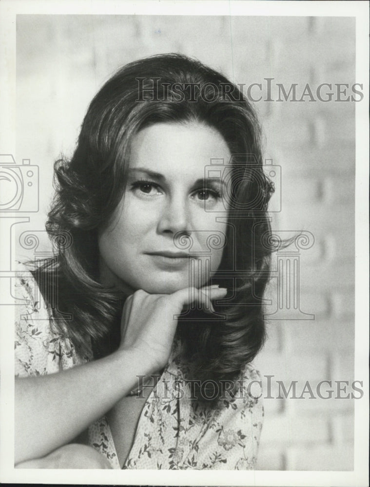 1973 Actress Patricia Stich as Gracie Newcombe on ABC's "Griff" - Historic Images