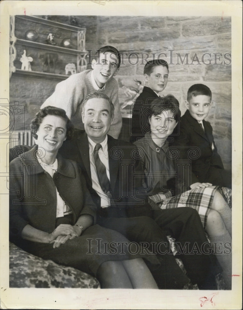 1963 Scranton Family. - Historic Images