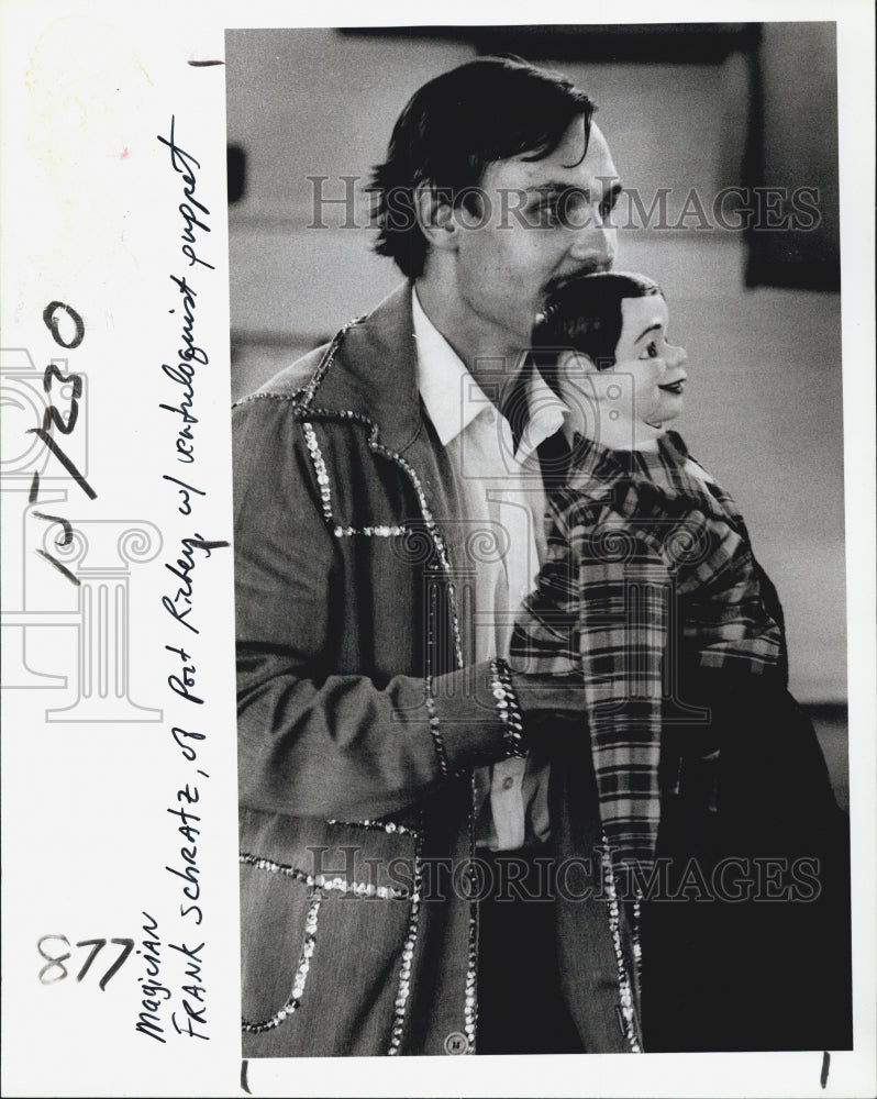 1984 Press Photo Frank Schratz Magician - Historic Images