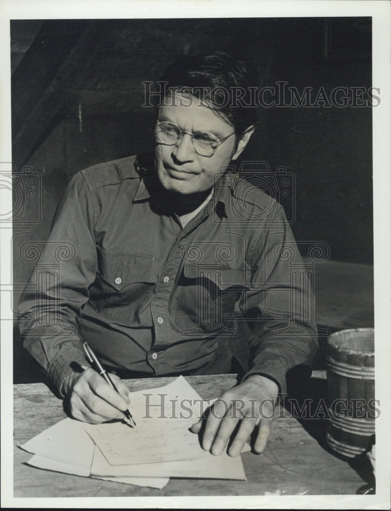 1967 Larry Storch in "GARRISON'S GORILLAS"-"The magnificent Forger". - Historic Images