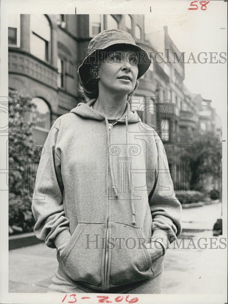 1980 Press Photo Joanne Woodward in &quot;See how she runs&quot;. - Historic Images