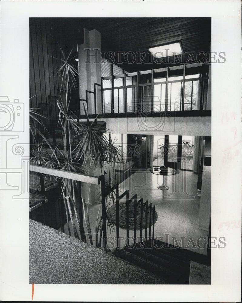 1972 Press Photo Dr. Rowland Wood&#39;s home - Historic Images