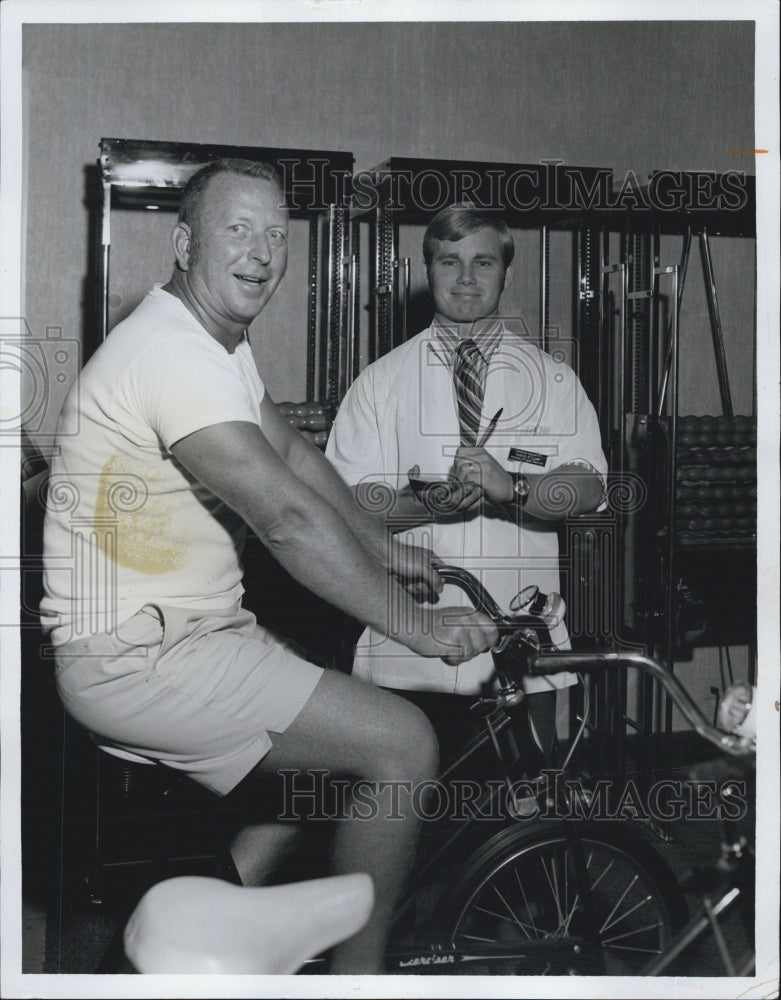 1971 Fred Arnold (on bike) and Parker Slocomb - Historic Images