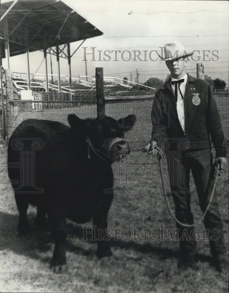 1967 Ronald Guynn, FFA with his Grand Champion Steer - Historic Images