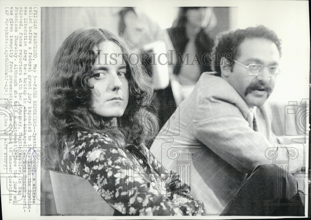 1974 Witness Cynthia Servey and her attorney Martin Ressler in court - Historic Images