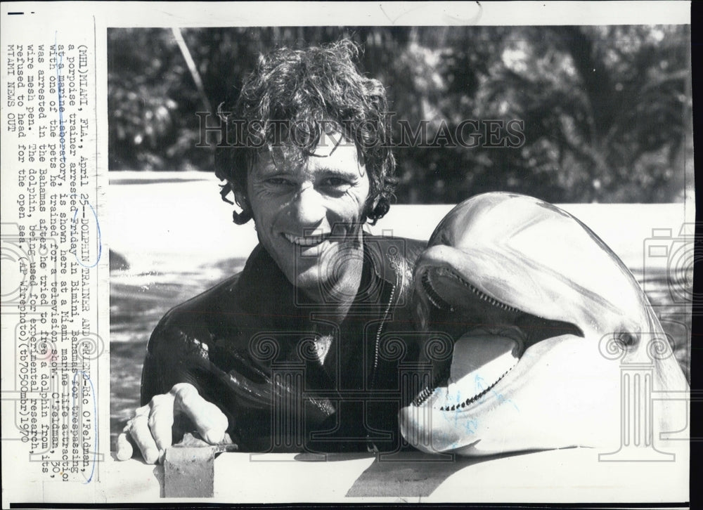 1970 Porpoise trainer Rick O&#39;Feldman arrested for trespassing - Historic Images
