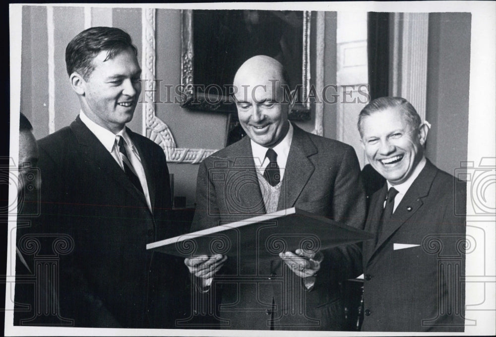 1963 King Umberto of Italy(center) - Historic Images