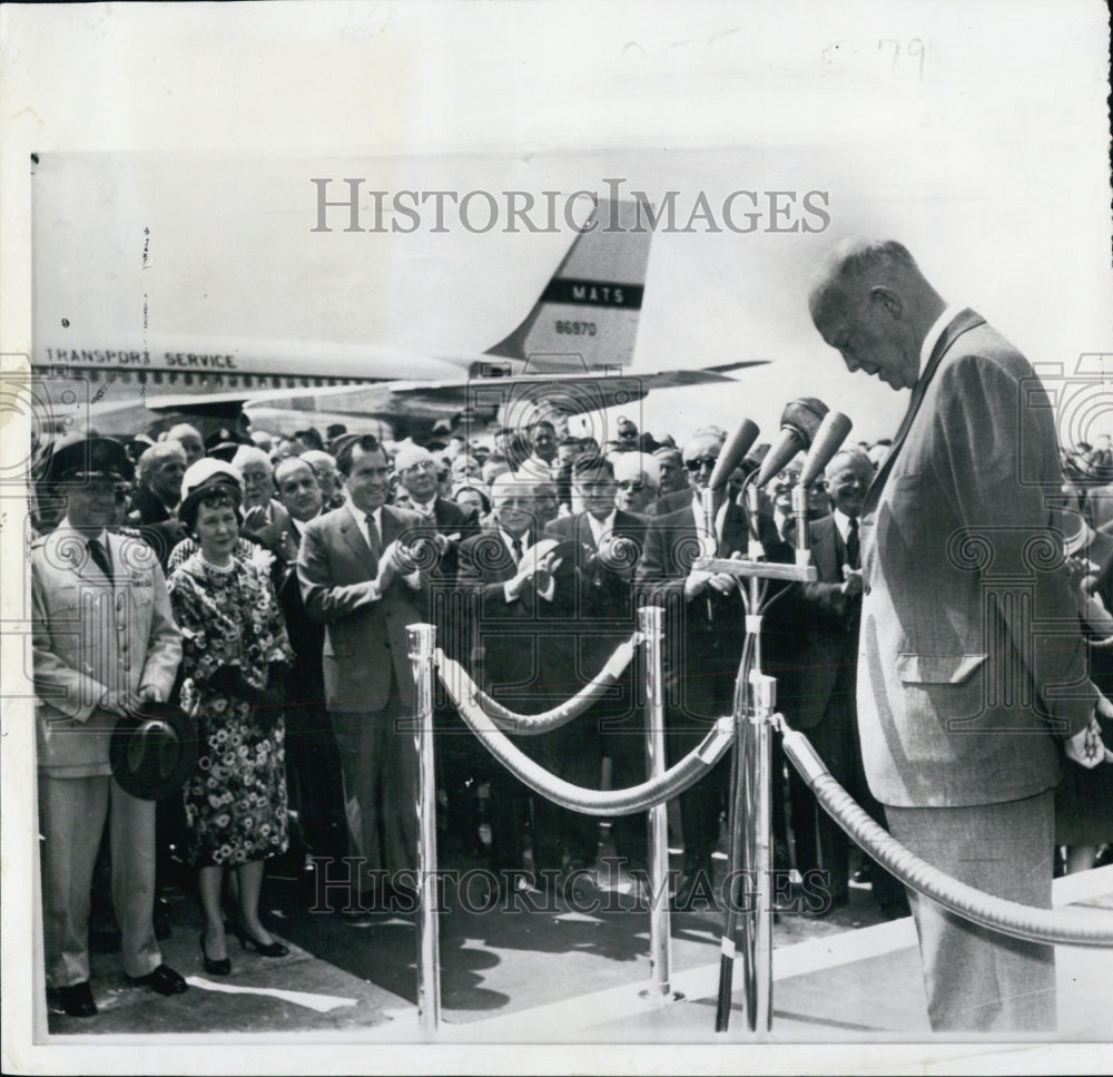 1960 Press Photo Pres. & Mrs. Eisenhower, Vice Pres. Richard Nixon , Sam Rayburn - Historic Images