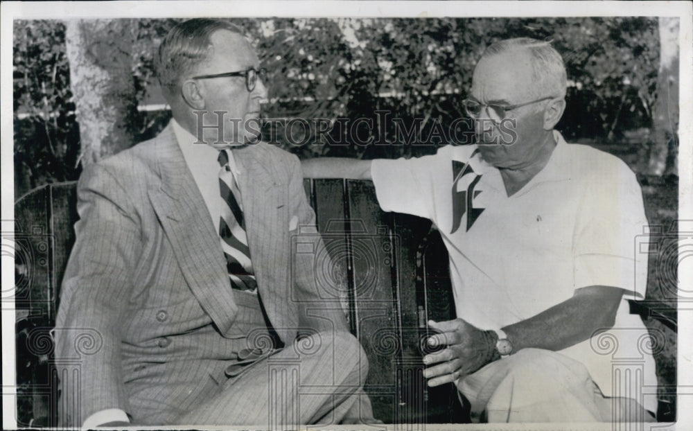 1951 Press Photo Pres.  Harry Truman and Charles Wilson Of General Electric - Historic Images