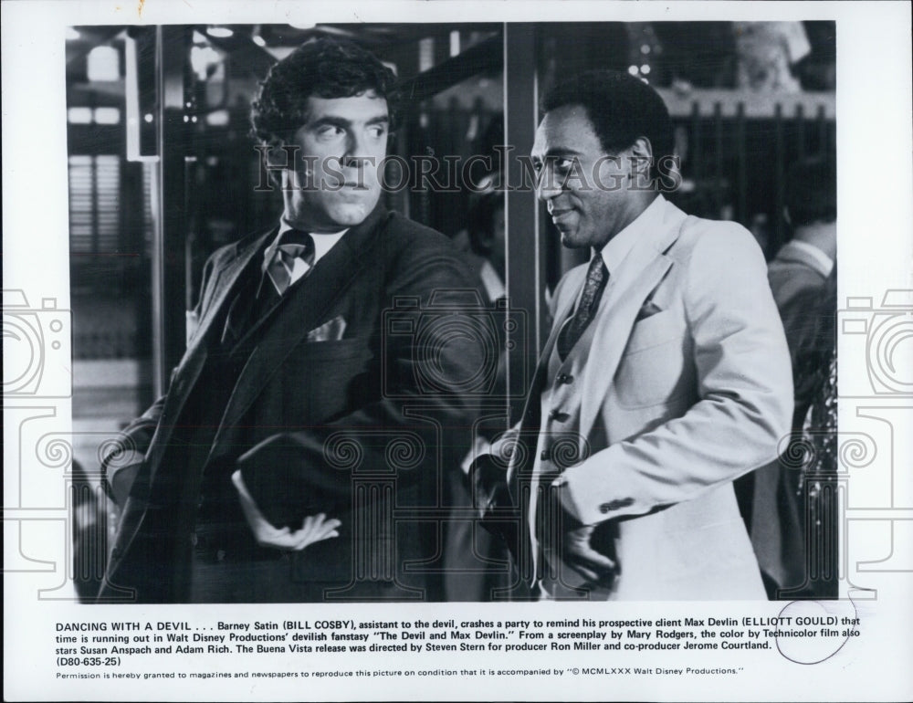 1981 Press Photo Actor Elliot Gould Bill Cosby Movie Devil Max Devlin - Historic Images