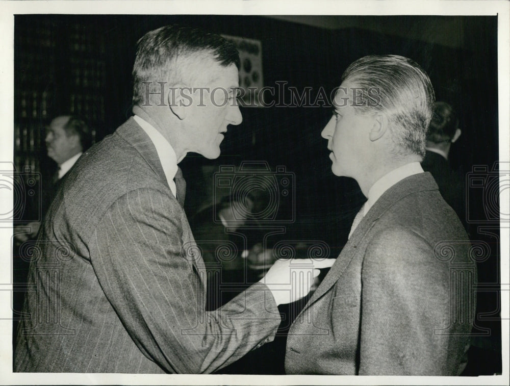 1943 Governor Saltonstall with Ralph K. Davies - Historic Images