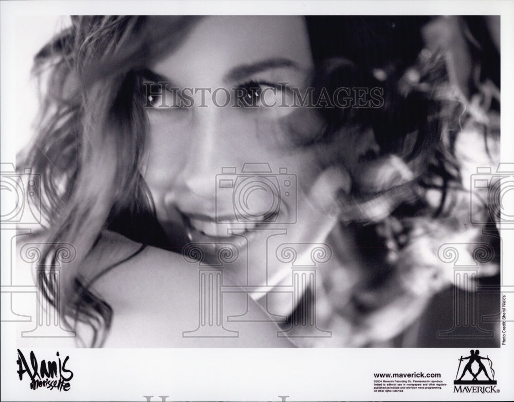 2004 Press Photo Alanis Mouissette. - Historic Images