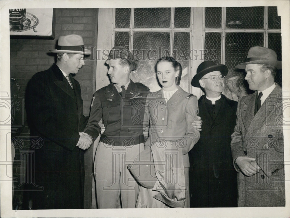 1946 Press Photo Gov Maurice J.a Tobin, Col. George R. Lee, Dorothy Lee - Historic Images