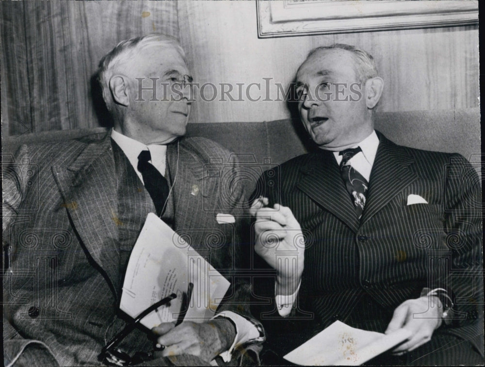 1951 Bernard Baruch and International Reporter James L. Kilgallen - Historic Images