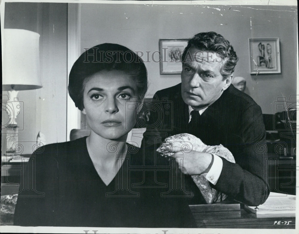 1964 Press Photo Peter Finch and Anne Bancroft in movie "The Pumpkin Eater" - Historic Images