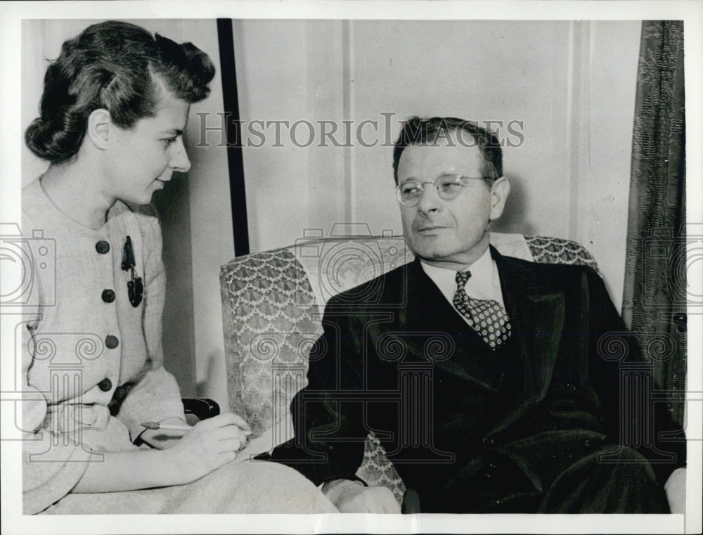 1940 Sidney Hillman, CIO Vice Pres. with his daughter - Historic Images