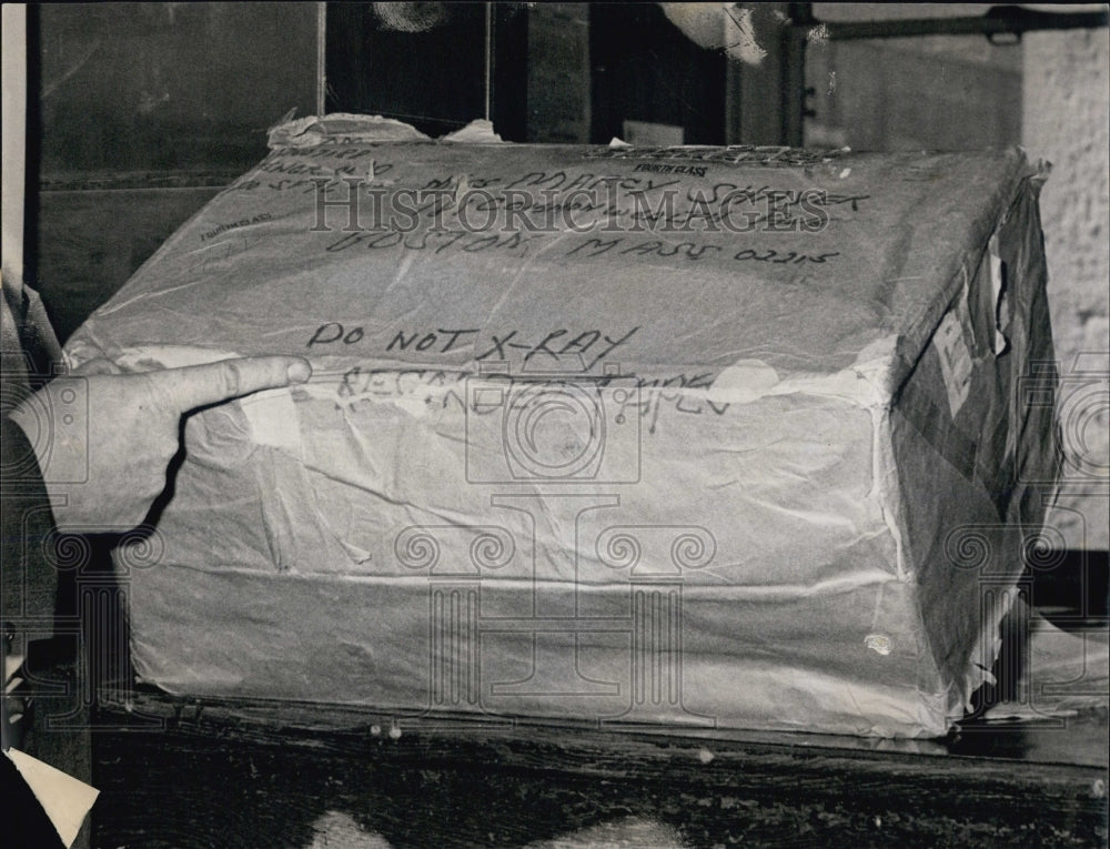 1969 Cartons containing cigarettes replaced with marijuana overseas - Historic Images