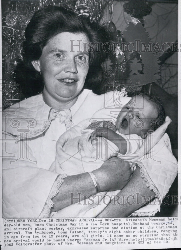 1962 Mrs. Elizabeth Moseman Holds Ninth Baby Born Christmas Day - Historic Images