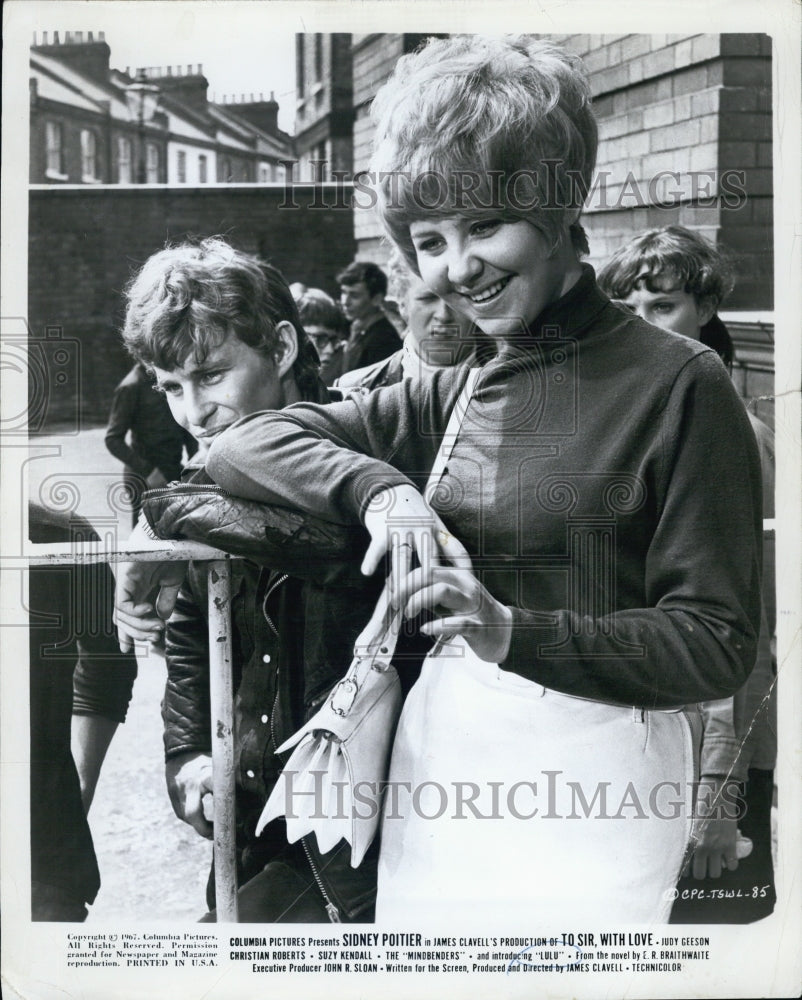 1968 Press Photo Lulu and Christian Roberts in "The Mindbenders" - Historic Images