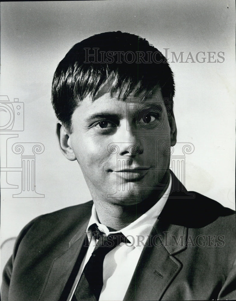 1967 Actor Robert Morse. head shot. - Historic Images