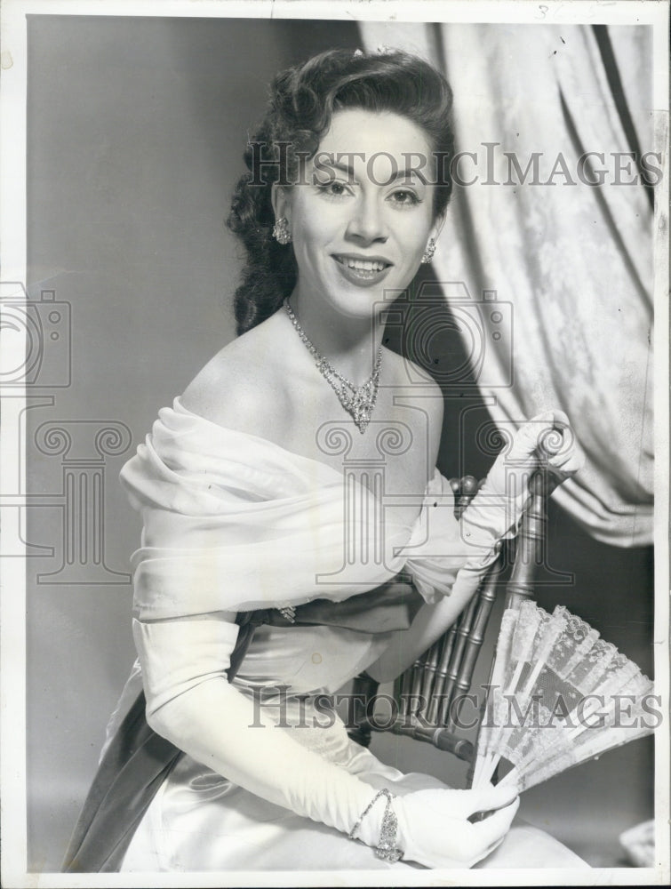 1957 Press Photo La Traviata, Elain Malbin, Violetta, NBC Opera - Historic Images