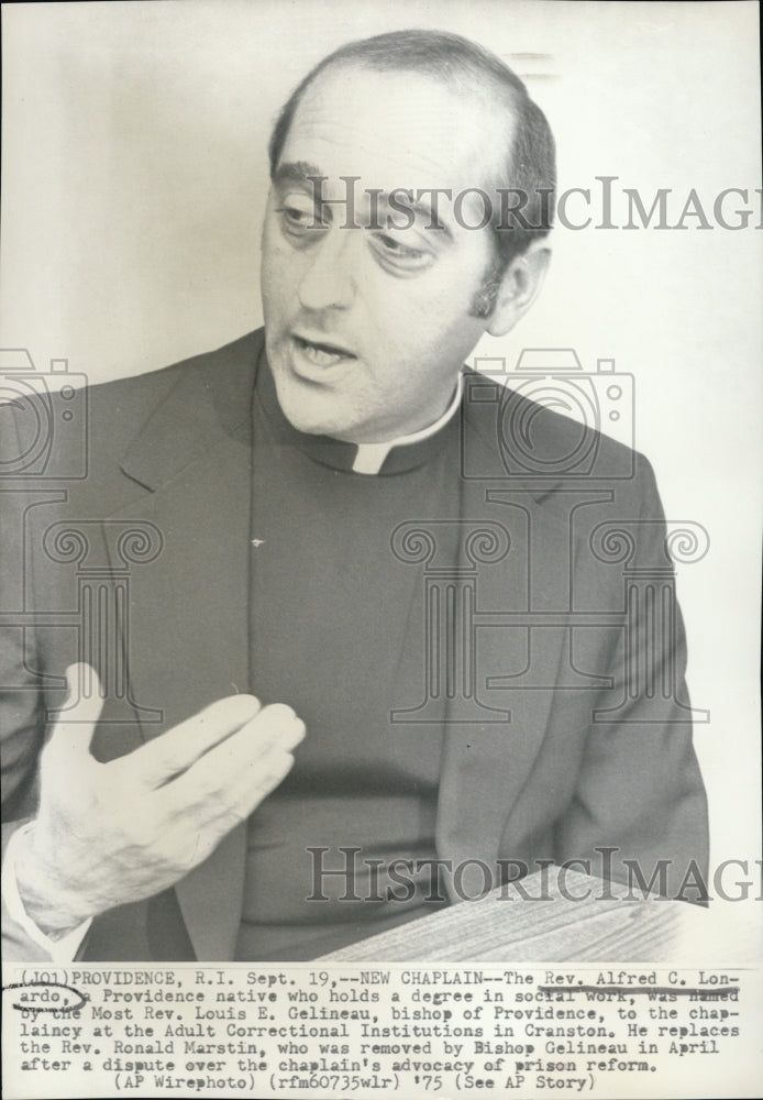 1975 Press Photo Rev. Alfred Lonardo, Bishop of Providence - RSG83545 - Historic Images