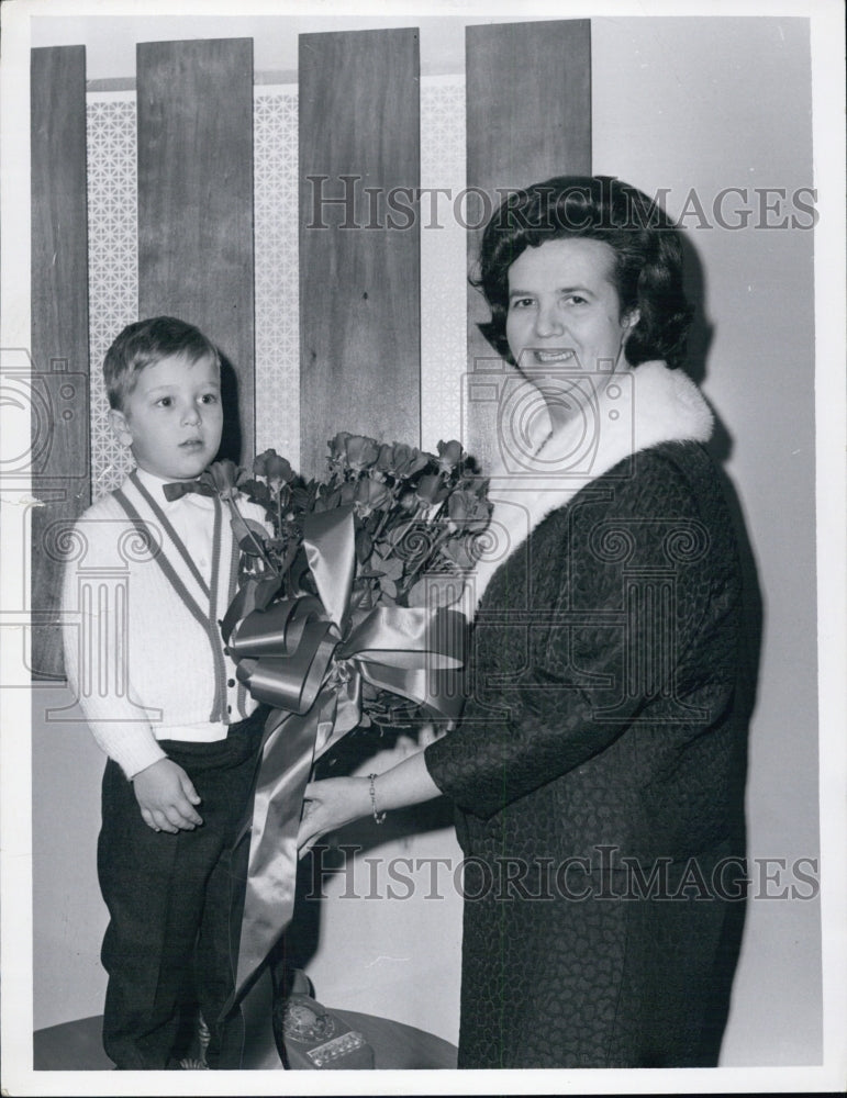 1967 Gus Bakas & Mrs. Hicks, Hellenic Committee - Historic Images