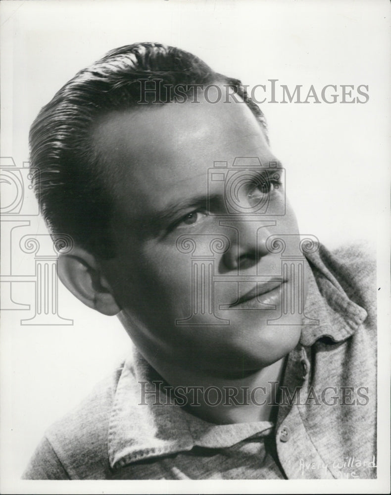 1963 Press Photo Lee Henry, "Children of Darkness" Charles playhouse. - Historic Images