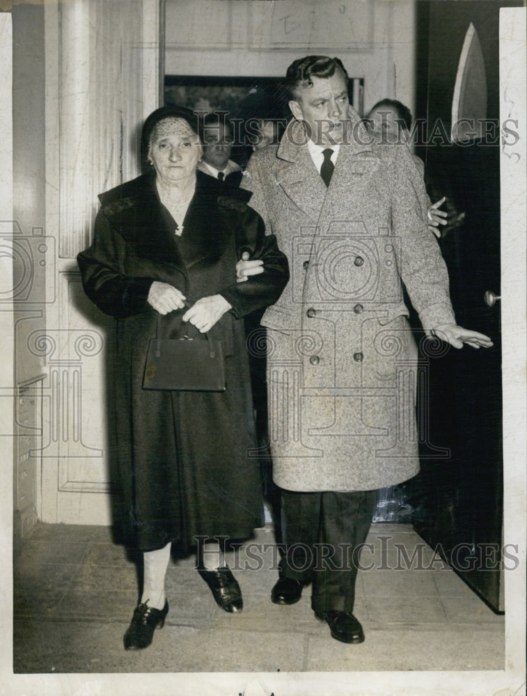 1956 Mrs. Mary Mattes &amp; Officer William Hennesey - Historic Images